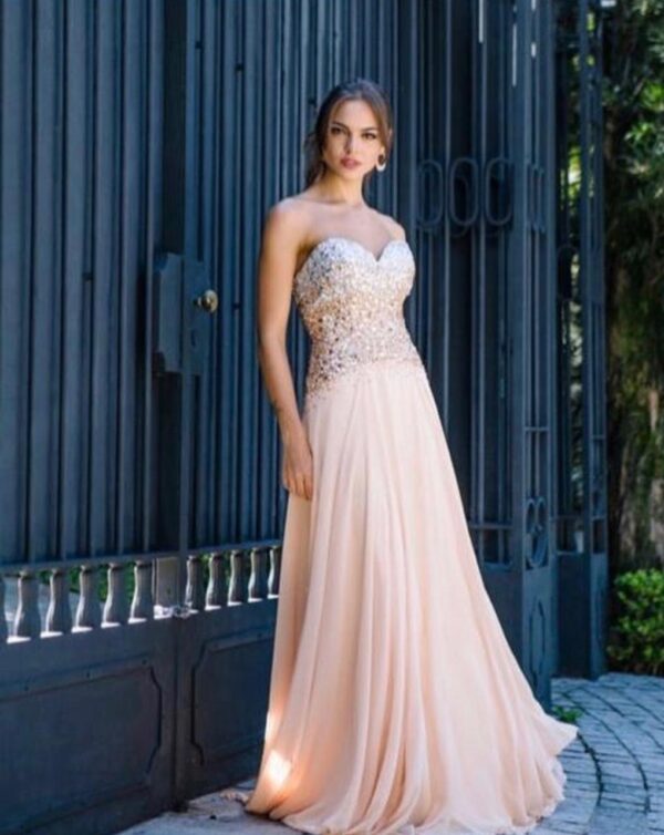 Vestido longo bordado